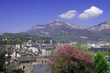 vue panoramique sur la cluse de chambéry