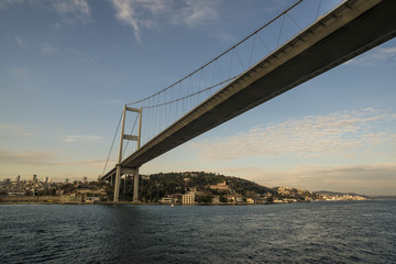 Istanbul Brücke über den Bosporus