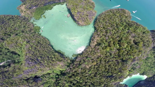 Aerial view of tropical island/Thailand/Krabi/Koh Hong island