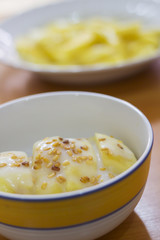 thai dessert, rice with mango, delicious