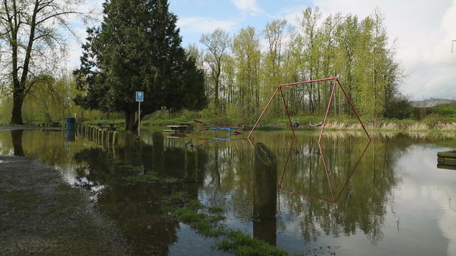 Riverside Playground Flooding dolly shot