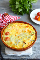 Frittata with tomatoes and green beans