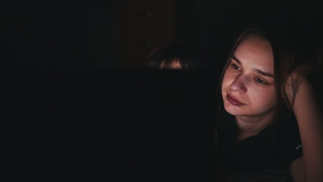 Mom  and Daughter are Looking a Laptop RL