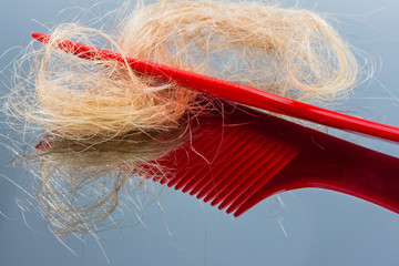 Haarbürste mit Haare