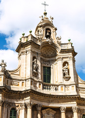 Fototapeta na wymiar facade of Basilica della Collegiata, Catania