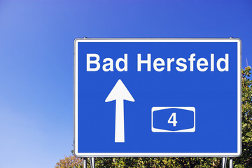 Wegweiser auf A4 in Richtung Bad Hersfeld