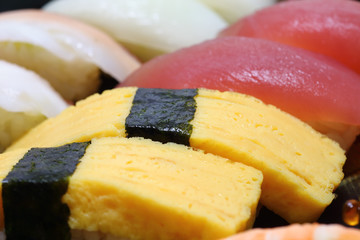 寿司　たまご　クローズアップ