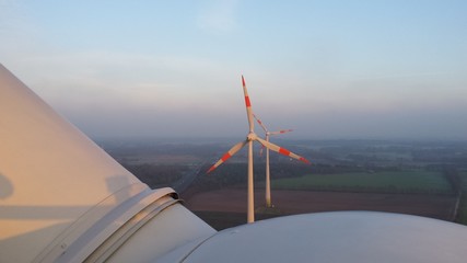 Blick auf Windräder