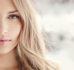 Portrait of a sexy blonde closeup - obrazy, fototapety, plakaty