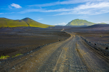 Roadtrip in Landmannalaugar - Amazing Landscape in Iceland