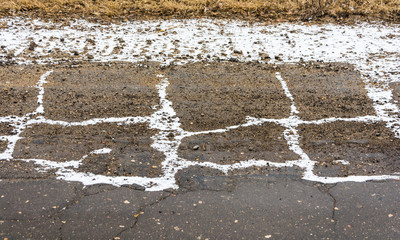 Snow drew rectangles.