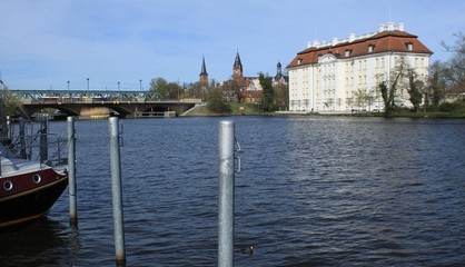 Blick über die Dahme auf Schloss und Altstadt Köpenick