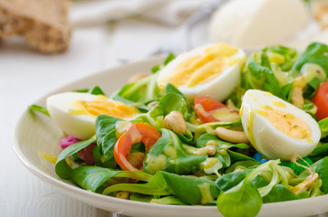 Lamb's lettuce salad with eggs and nuts