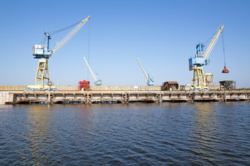 Fototapeta premium France, Caen - Zone portuaire