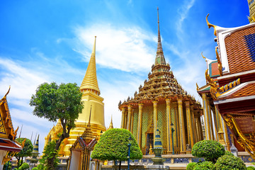 Fototapeta premium Wat Phra Kaew, Temple of the Emerald Buddha. The Grand Palace B