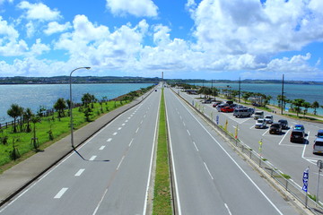 海中道路