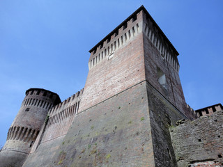 torre circolare e quadrata - castello Soncino