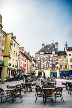 Place Saint-Vincent et maisons &agrave; colombages