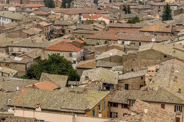 Fototapeta na wymiar view over a village in Tuscany, Italy
