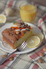 Sponge cake with lemon and orange marmalade