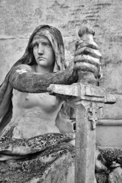 Angoul&ecirc;me, Le monument aux morts de 1870 ou Le monument aux mobiles, France