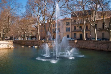 Foto auf Acrylglas Brunnen Brunnengarten, Nîmes.