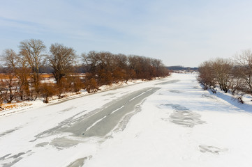 Fototapeta na wymiar The river in the winter