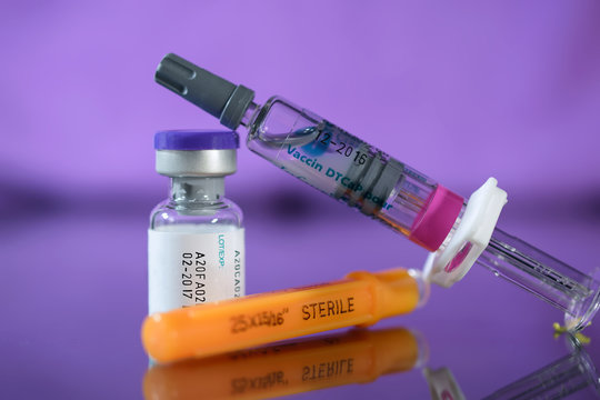 pol&eacute;mique : vaccins obligatoires