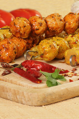brochettes de boulettes de viande 24042015