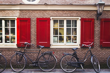 Fototapeta na wymiar bicycles on the street in Amsterdam, Netherlands