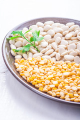 Dry pea and bean grain