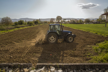 Obraz premium tractor plow