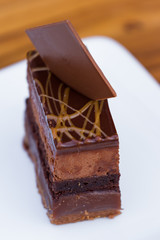 chocolate and caramel cake