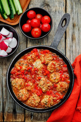 fish balls in tomato sauce