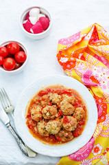 fish balls in tomato sauce