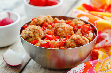 fish balls in tomato sauce