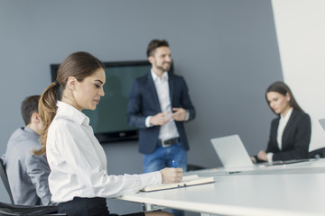 Fototapeta premium Young people in the office
