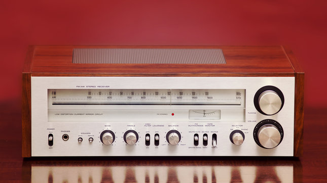 Vintage Stereo Radio Receiver