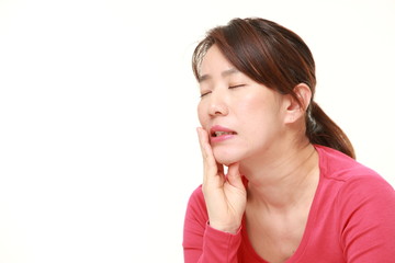 Fototapeta premium 虫歯が痛む女性