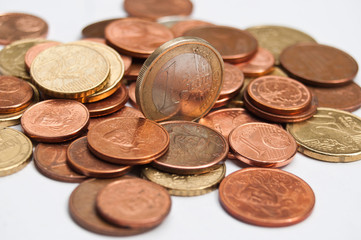 pièces de monnaie d'euros et cents