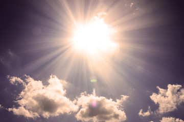 Sonne und Wolken