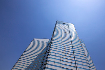 Fototapeta premium 東京晴海の高層オフィスビルが広がる現代的な街の風景