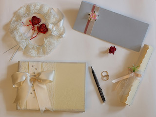 wedding accessories rose pen letter