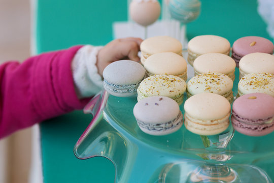 Tasty macarons