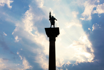 Sunlight illuminating monument