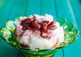 shaved ice with syrup  and milk