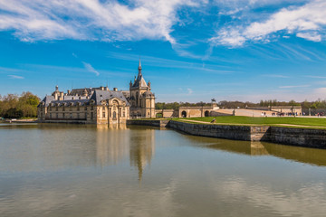 Fototapeta na wymiar Chantilly Castle , France
