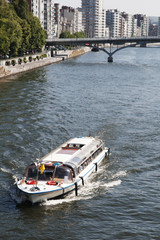Bateau mouche