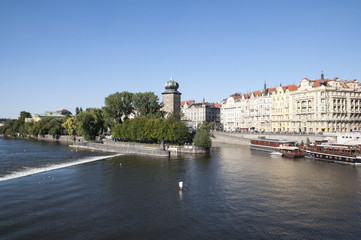 Obraz premium Riverside of Vltava