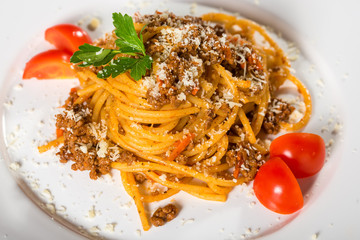 Pasta with mushrooms and tomato
